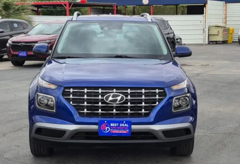 More photos of 2022 Hyundai Venue SEL Sport Utility 4D at Best Deal Auto Group, TX