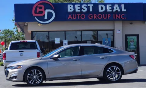 Gold 2022 Chevrolet Malibu LT Sedan 4D for sale in El Paso, TX