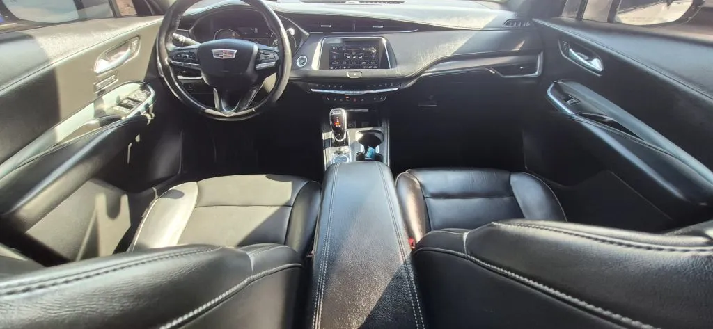 Cadillac XT4 photo 15