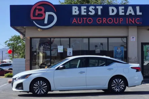 White 2025 Nissan Altima 2.5 SV Sedan 4D for sale in El Paso, TX