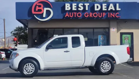 White 2017 Nissan Frontier King Cab SV Pickup 2D 6 ft for sale in El Paso, TX