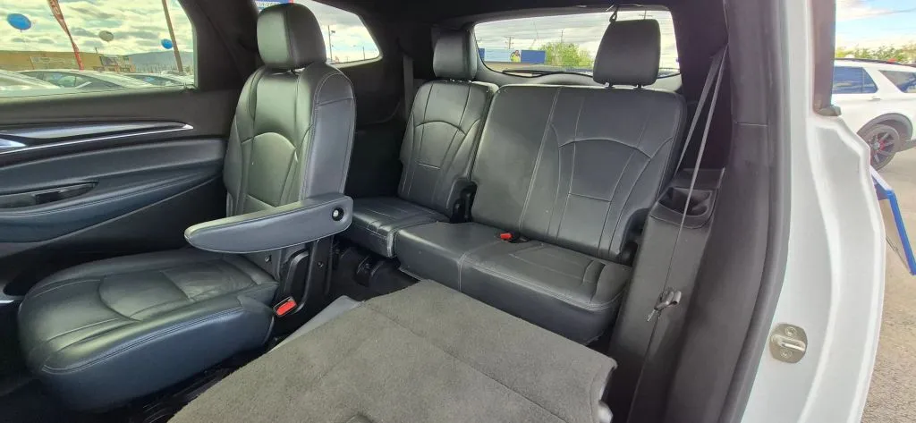 Buick Enclave photo 12