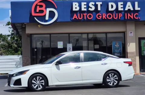 White 2024 Nissan Altima 2.5 S Sedan 4D for sale in El Paso, TX