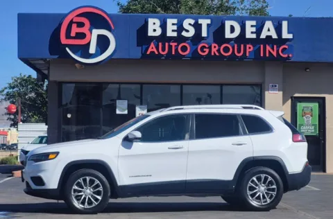 White 2020 Jeep Cherokee Latitude Plus Sport Utility 4D for sale in El Paso, TX