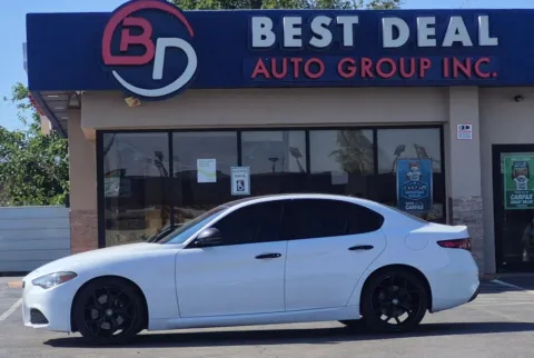 White 2019 Alfa Romeo Giulia Sedan 4D for sale in El Paso, TX