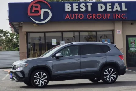 Gray 2024 Volkswagen Taos SE Sport Utility 4D for sale in El Paso, TX