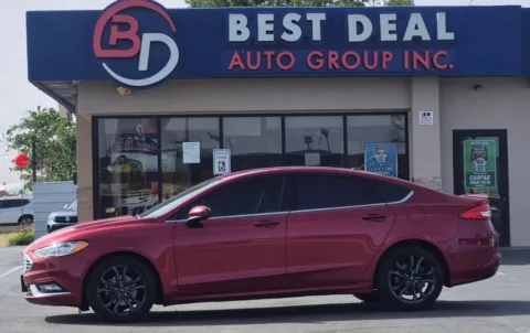 Red 2018 Ford Fusion SE Sedan 4D for sale in El Paso, TX