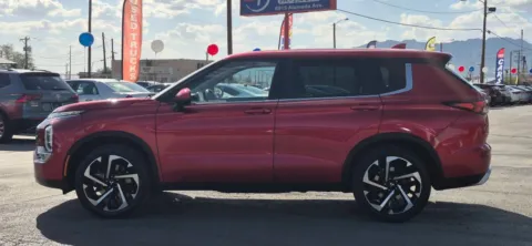 Another view of 2022 Mitsubishi Outlander SE Sport Utility 4D for sale in El Paso, TX at Best Deal Auto Group