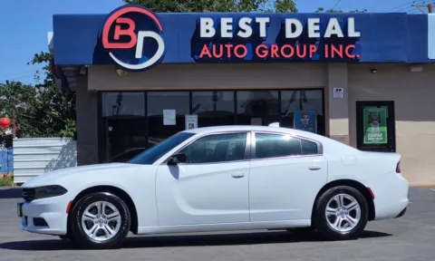 White 2023 Dodge Charger SXT Sedan 4D for sale in El Paso, TX