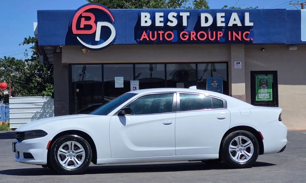 White 2023 Dodge Charger SXT Sedan 4D for sale in El Paso, TX