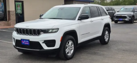 Photos of 2023 Jeep Grand Cherokee Laredo Sport Utility 4D for sale in El Paso, TX at Best Deal Auto Group
