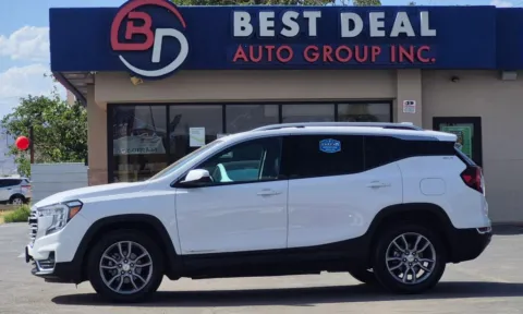 White 2023 GMC Terrain SLT Sport Utility 4D for sale in El Paso, TX