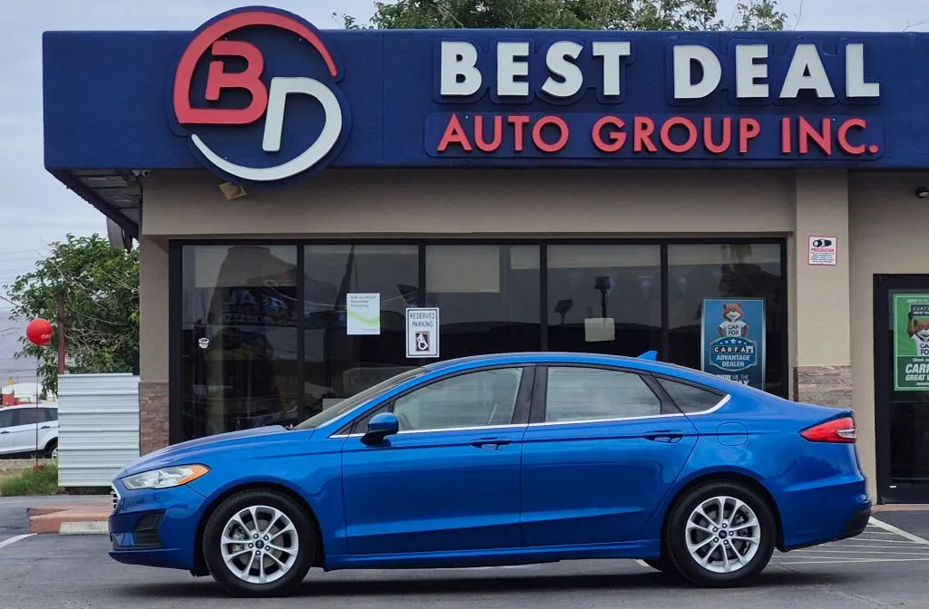 Blue 2019 Ford Fusion SE Sedan 4D for sale in El Paso, TX