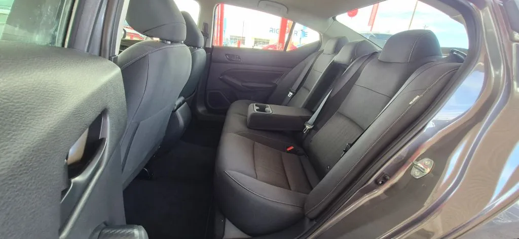 2025 Nissan Altima SV - Photo 12