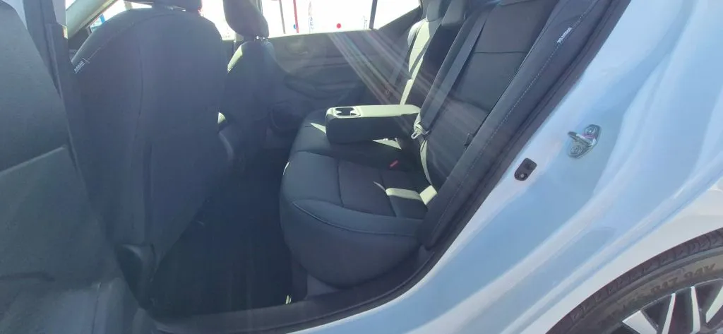 2025 Nissan Altima SV - Photo 11