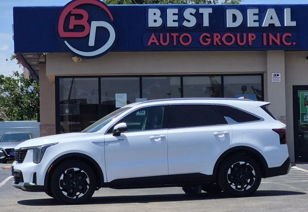 2024 Kia Sorento S Sport Utility 4D