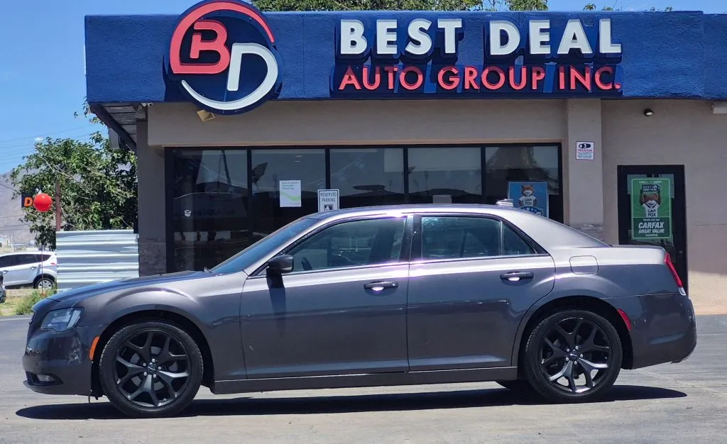 2022 Chrysler 300 S V6 Sedan 4D
