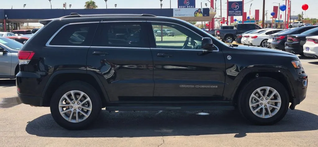 Jeep Grand Cherokee photo 7