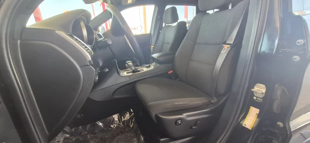 Jeep Grand Cherokee photo 12