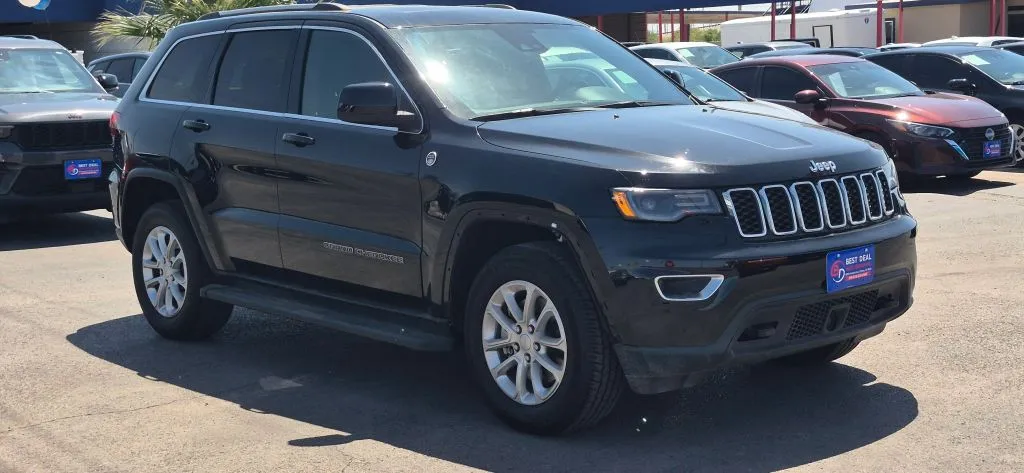 Jeep Grand Cherokee photo 8