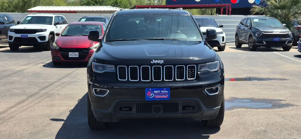 Jeep Grand Cherokee photo 9