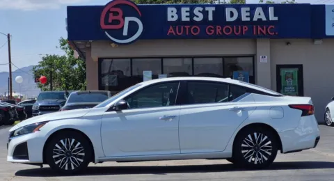 White 2024 Nissan Altima 2.5 SV Sedan 4D for sale in El Paso, TX