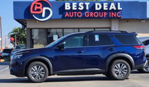Blue 2025 Nissan Pathfinder SV Sport Utility 4D for sale in El Paso, TX