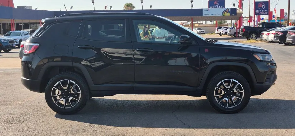 Jeep Compass photo 7