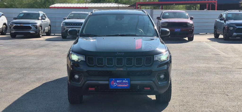 Jeep Compass photo 9