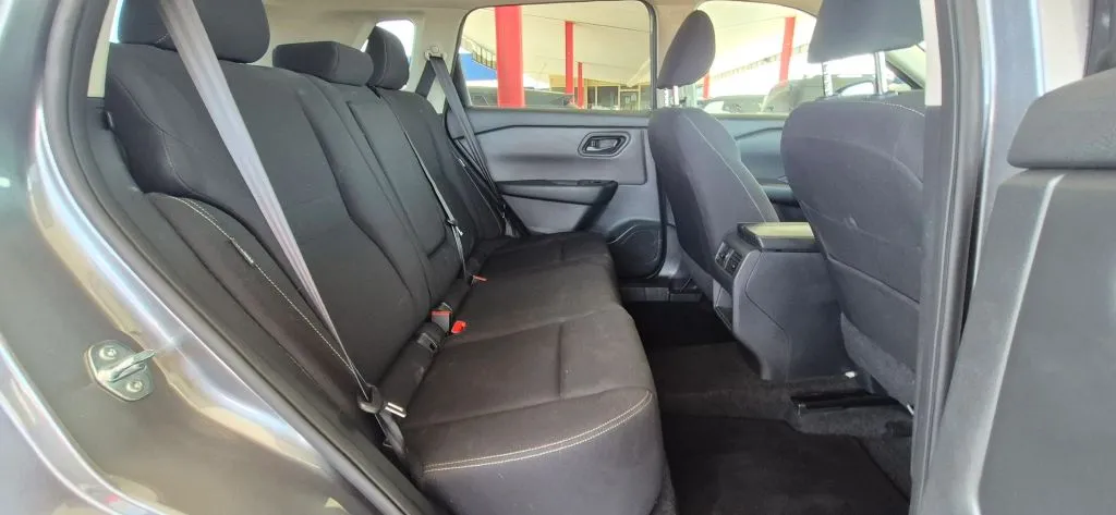 Nissan Rogue photo 13