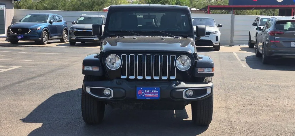 Jeep Wrangler photo 9