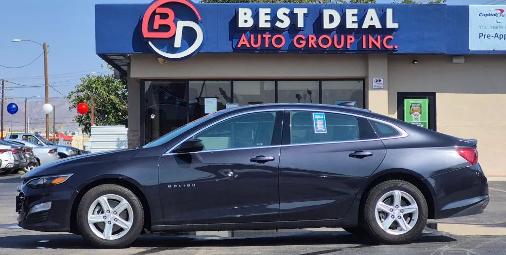 Gray 2023 Chevrolet Malibu 1LT Sedan 4D for sale in El Paso, TX