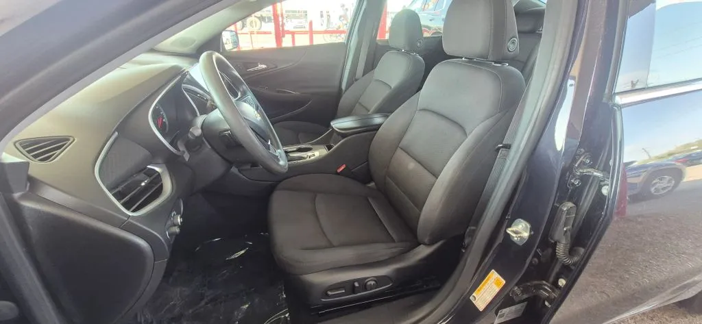 Chevrolet Malibu photo 11