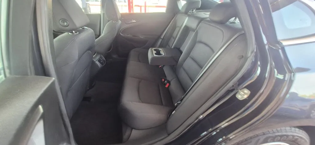 Chevrolet Malibu photo 12