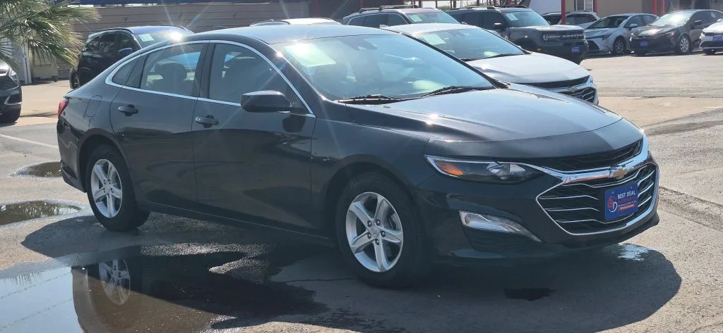 Chevrolet Malibu photo 8