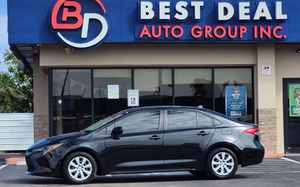 Black 2022 Toyota Corolla LE Sedan 4D for sale in El Paso, TX