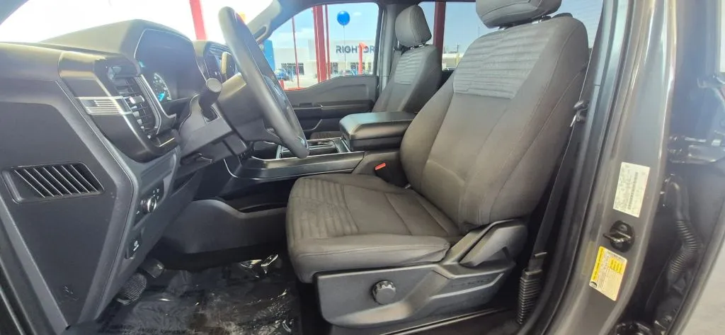 Ford F-150 photo 11