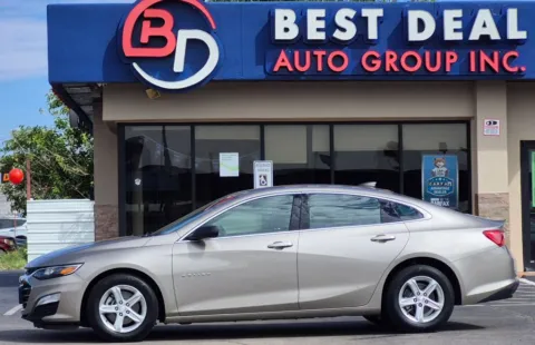 Gray 2024 Chevrolet Malibu LS Sedan 4D for sale in El Paso, TX