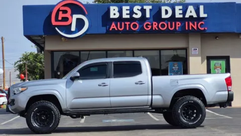 Silver 2016 Toyota Tacoma Double Cab SR5 Pickup 4D 6 ft for sale in El Paso, TX