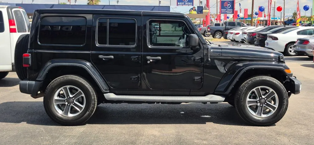 Jeep Wrangler photo 7