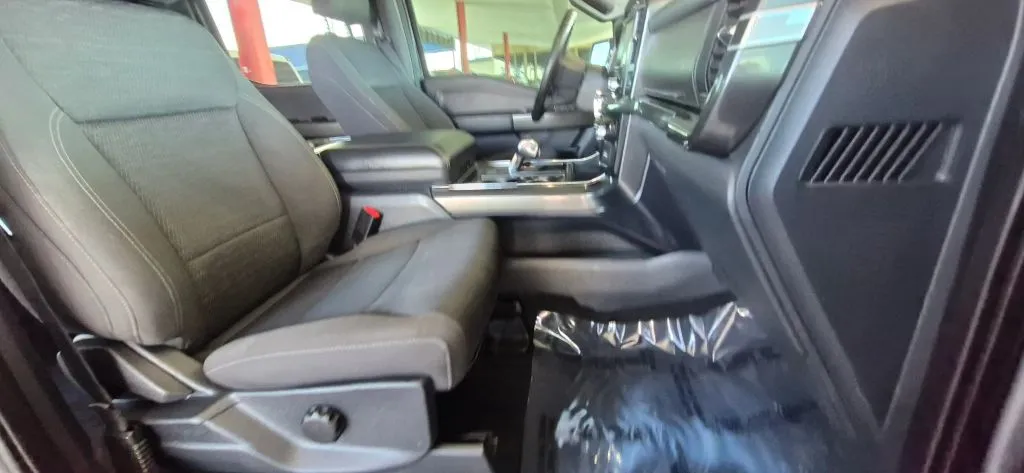 Ford F-150 photo 14