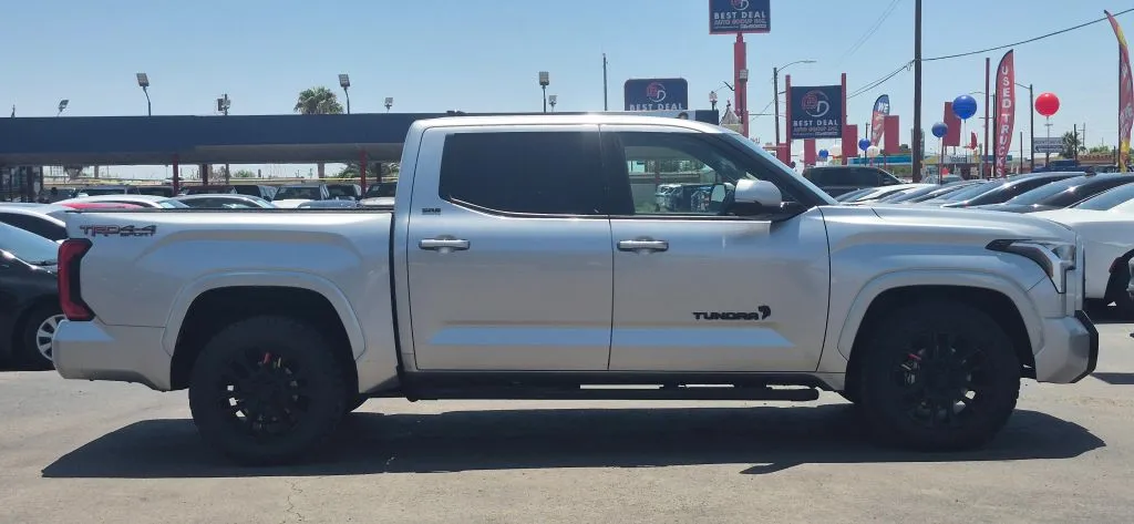 Toyota Tundra photo 7