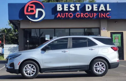 Silver 2022 Chevrolet Equinox LS Sport Utility 4D for sale in El Paso, TX
