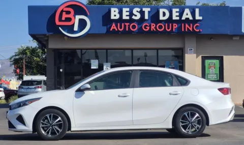 White 2023 Kia Forte LXS Sedan 4D for sale in El Paso, TX