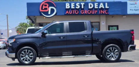 Gray 2023 Chevrolet Silverado 1500 Crew Cab LT Pickup 4D 5 3/4 ft for sale in El Paso, TX
