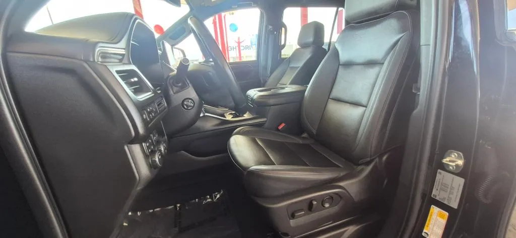 Chevrolet Tahoe photo 11
