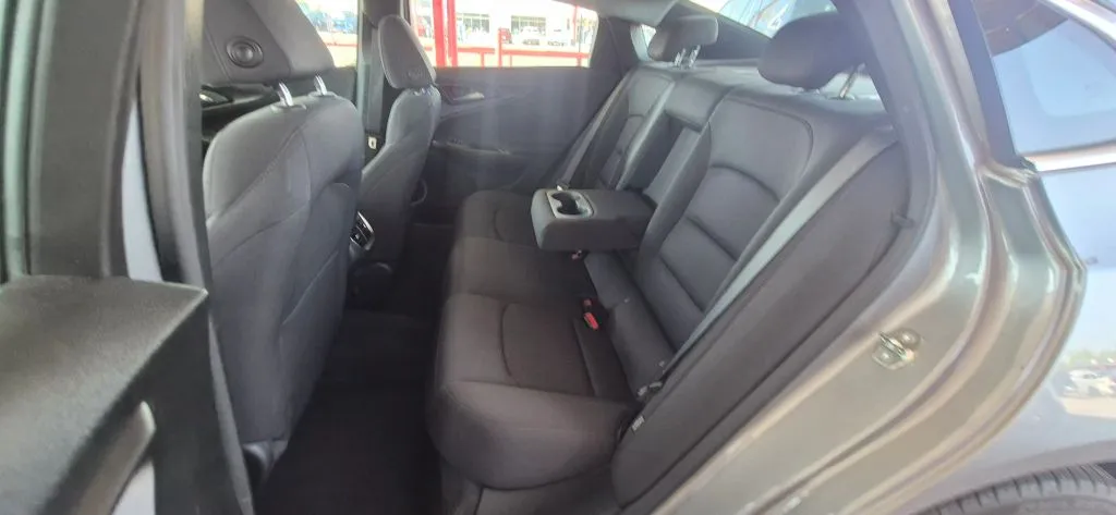 Chevrolet Malibu photo 12