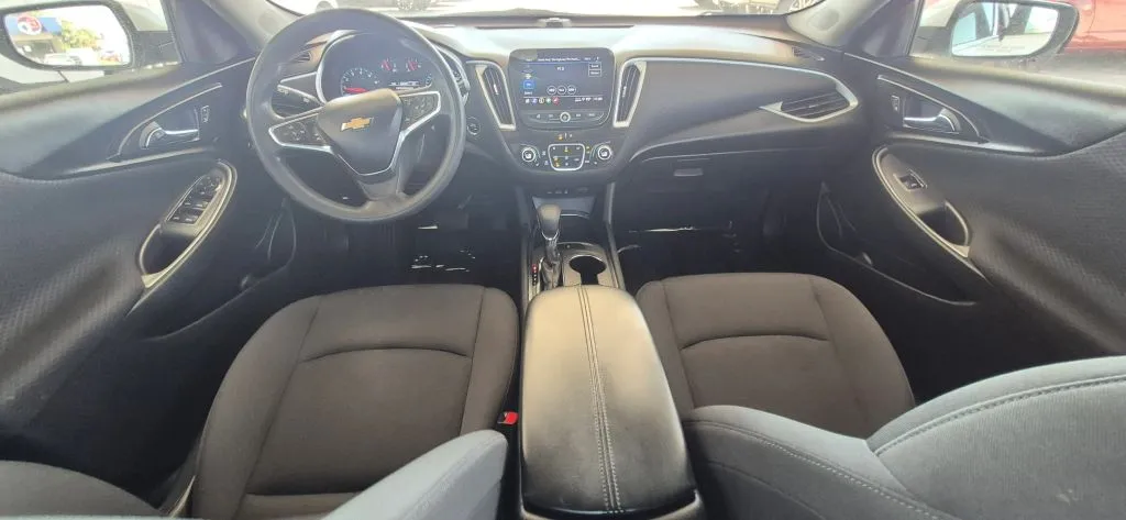 Chevrolet Malibu photo 15
