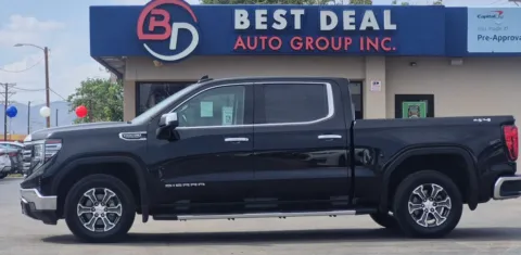 Black 2024 GMC Sierra 1500 Crew Cab SLT Pickup 4D 5 3/4 ft for sale in El Paso, TX
