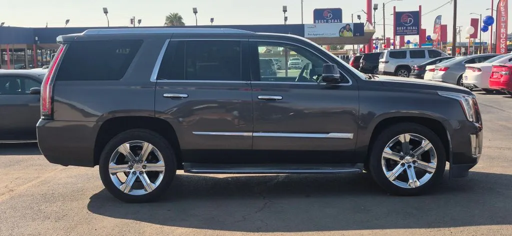 Cadillac Escalade photo 7